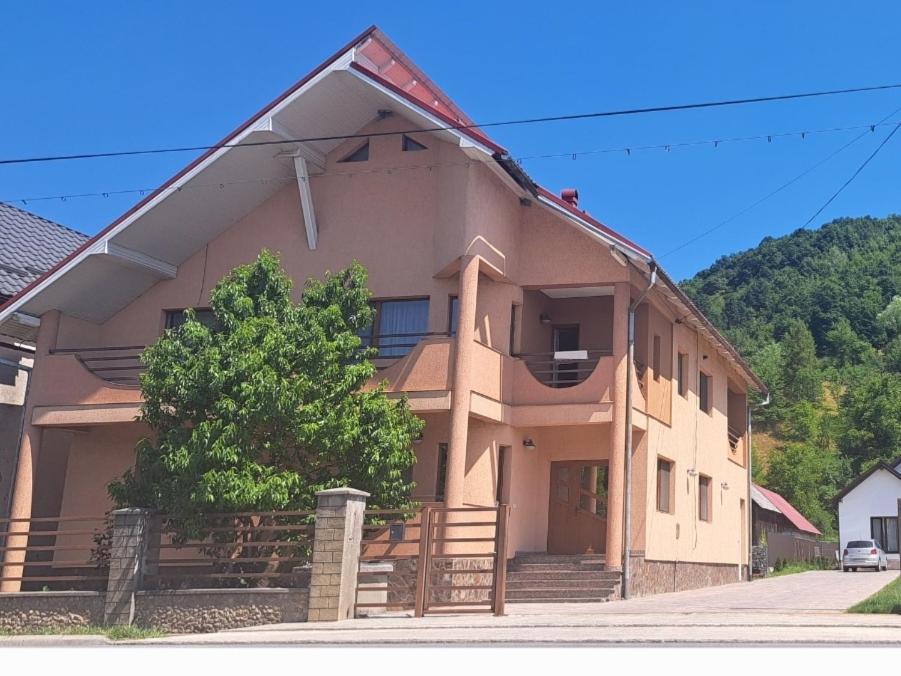 CASA OFRIM, Bârsana, Maramureș Bîrsana Exterior foto
